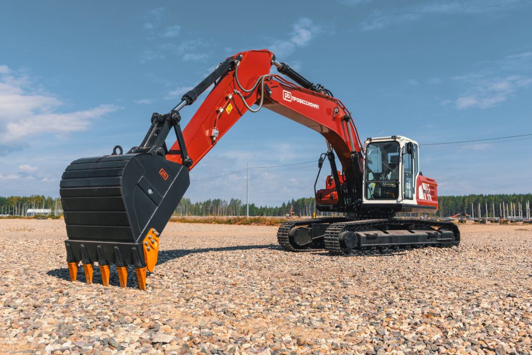 Гусеничный экскаватор Профессионал PB225N