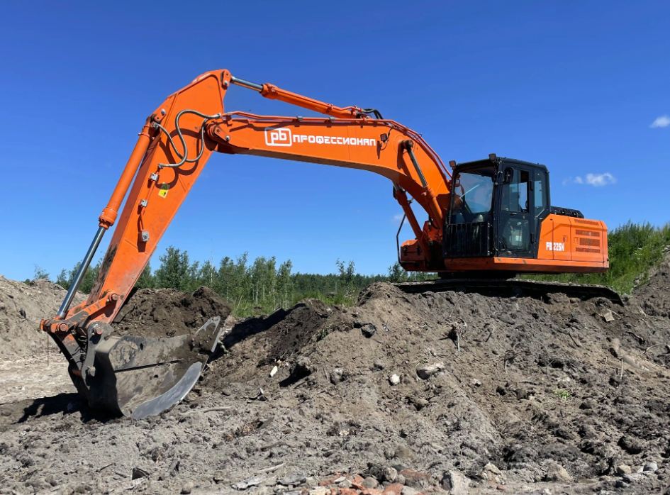Гусеничный экскаватор Профессионал PB225N